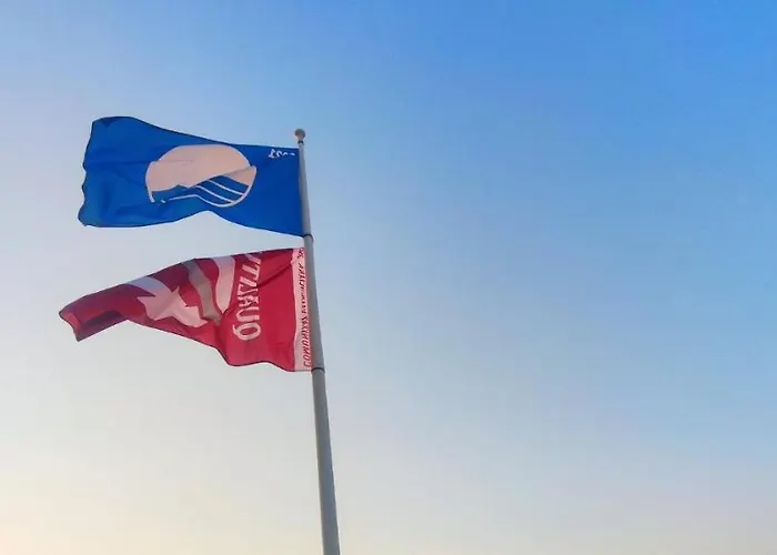 La Giralda By Costa *