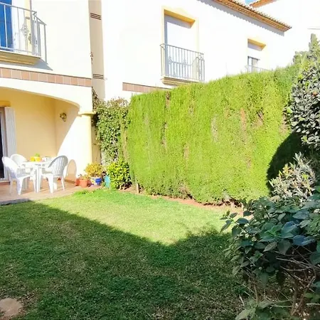 La Giralda By Costa Apartment