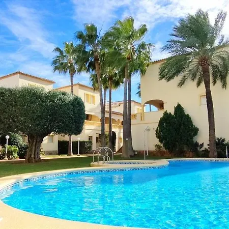 La Giralda By Costa *