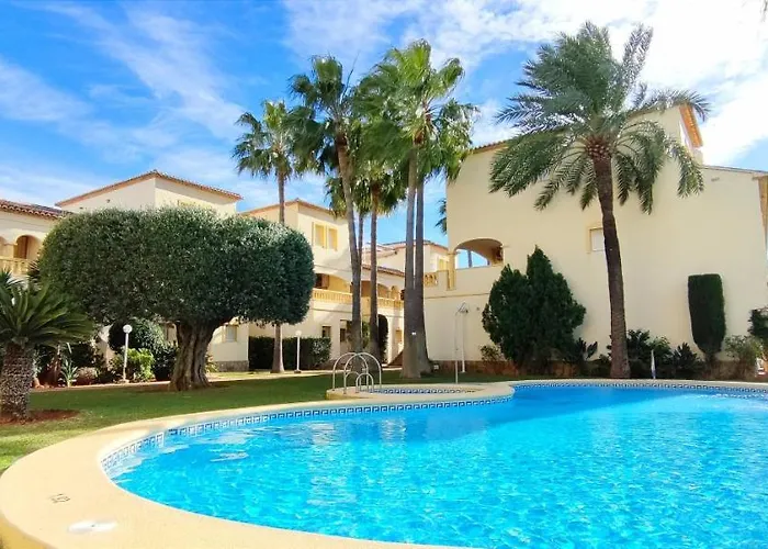 La Giralda By Costa *