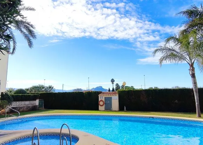 La Giralda By Costa Денія